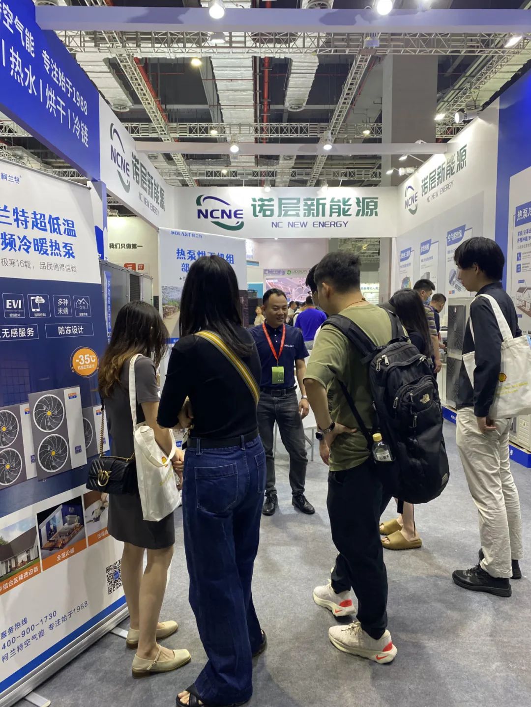 人气爆棚！首届上海国际碳中和博览会盛大举行